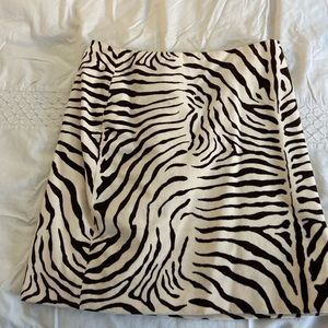 J. McLaughlin Print mini skirt